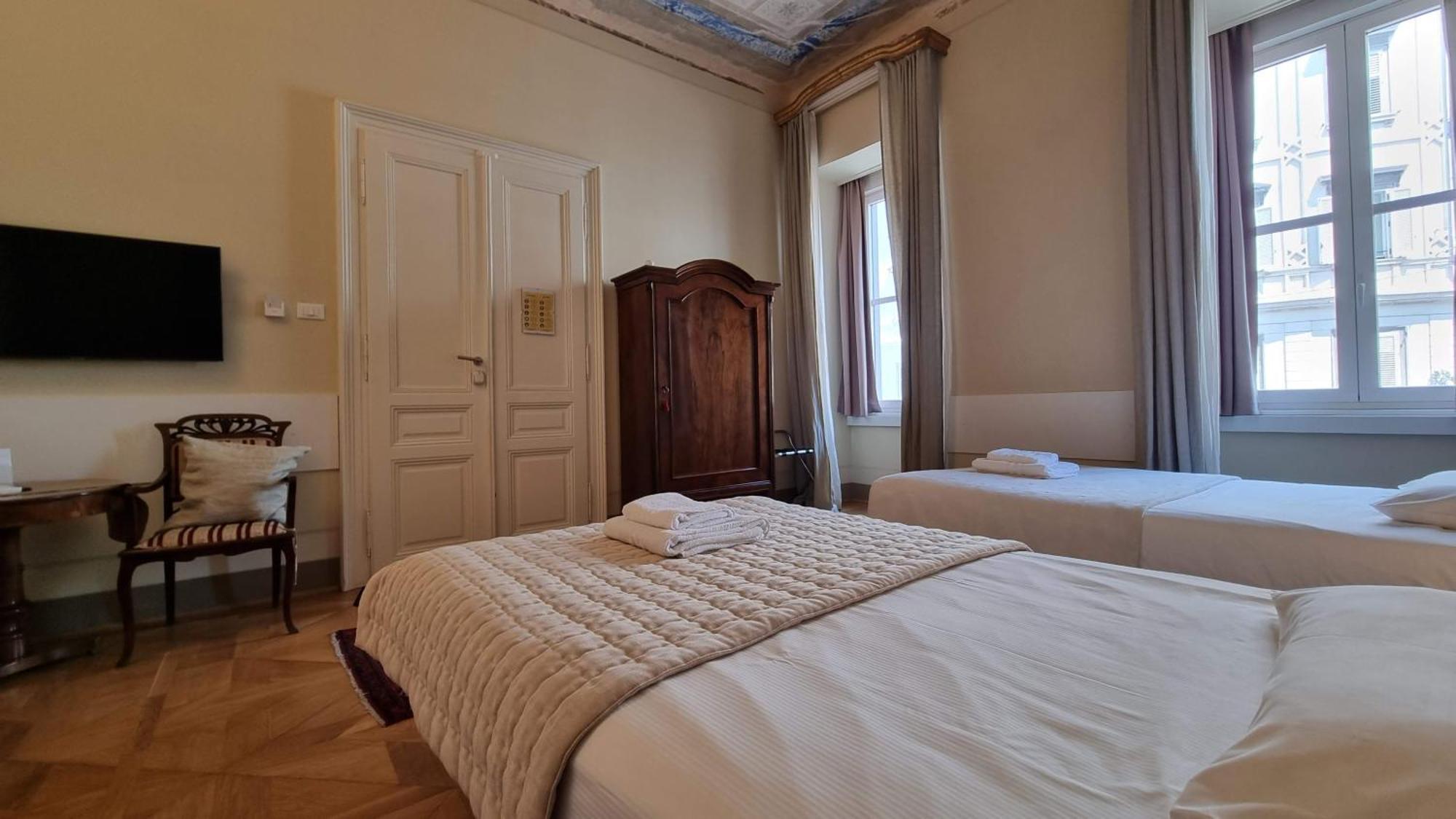 Le Saline Luxury Guest House Триест Екстериор снимка